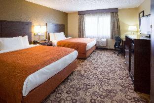 Americinn By Wyndham Blue Earth Room photo